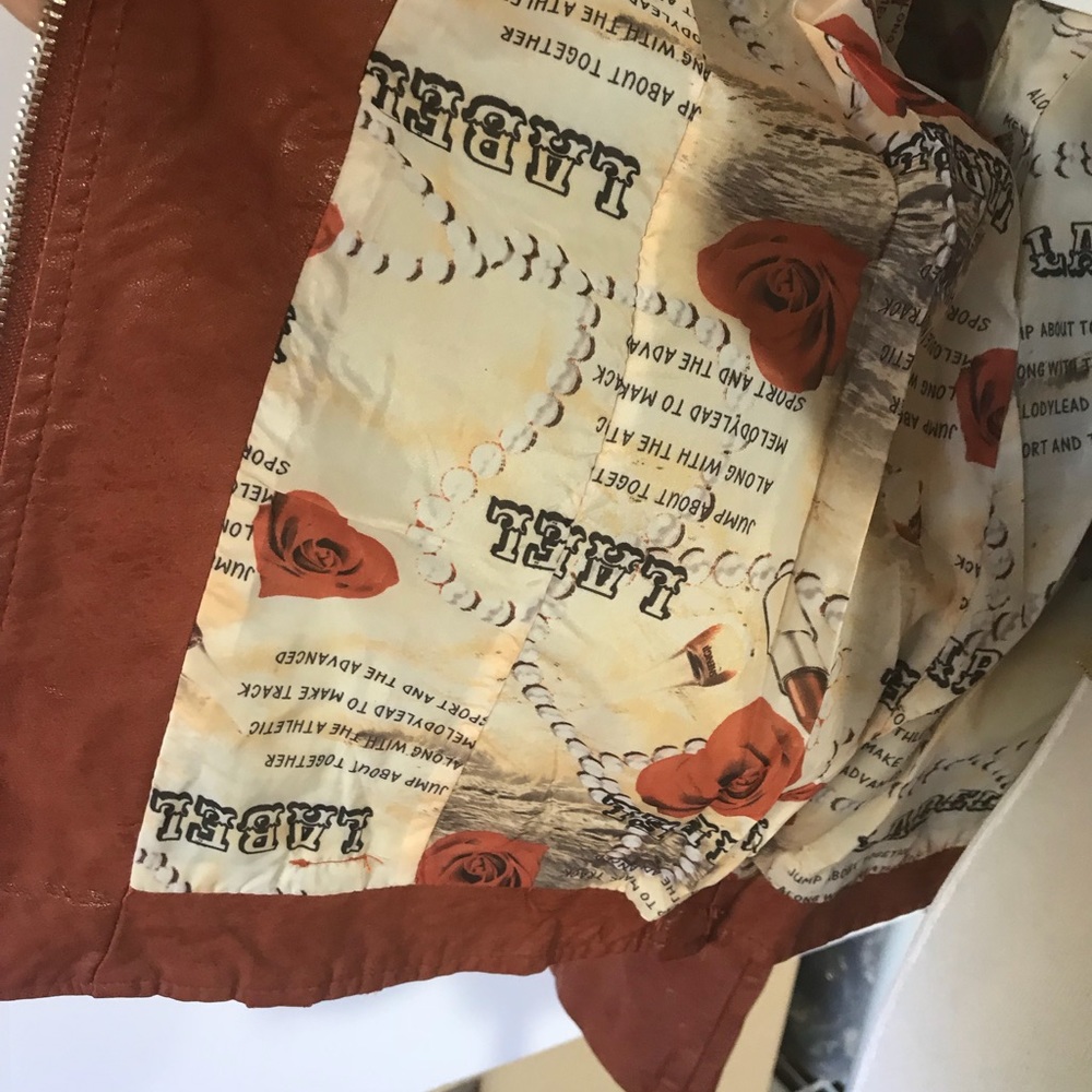 Jacket - Picture 6 of 6